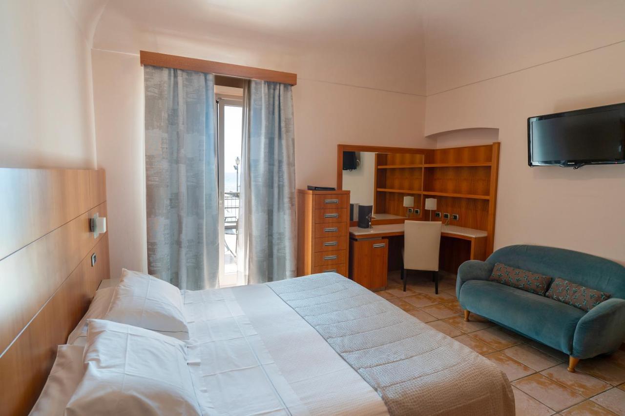 Hotel Ligure Alassio Buitenkant foto