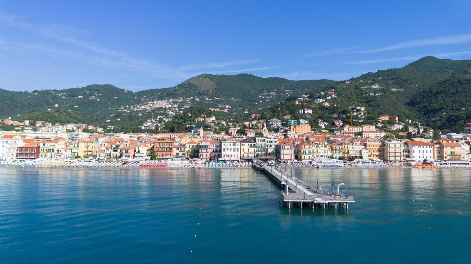 Hotel Ligure Alassio Buitenkant foto