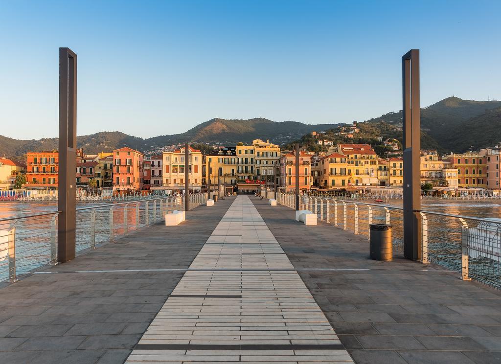 Hotel Ligure Alassio Buitenkant foto